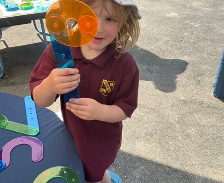 M o 33822 72e0pdx2ysgr78zq0et4jnz7gn84w3fx (1)